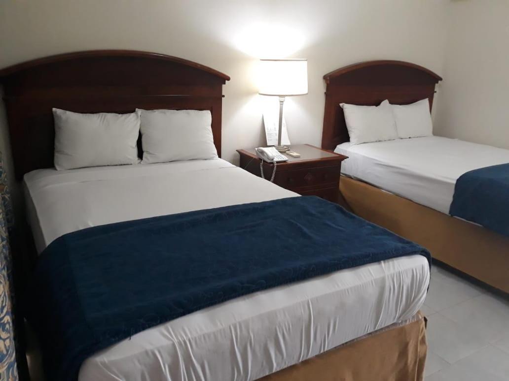 Esperanza Hotel Novus Caoba מראה חיצוני תמונה